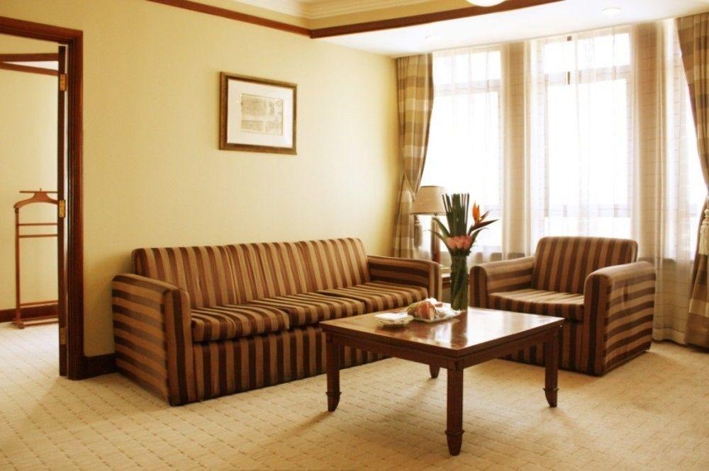 Jin Jiang Park Hotel Shanghái Exterior foto