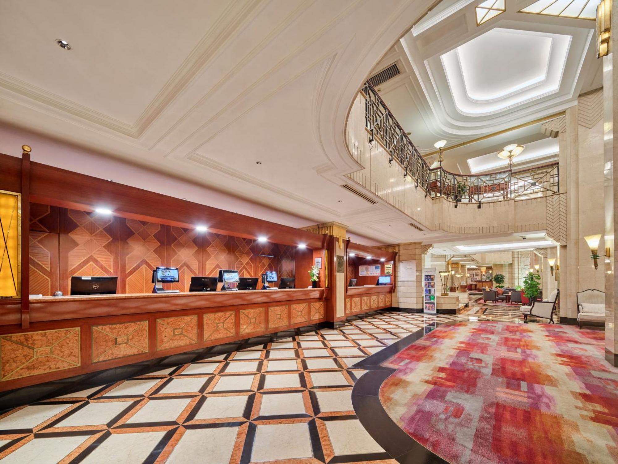 Jin Jiang Park Hotel Shanghái Exterior foto